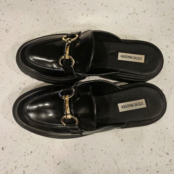 Steve Madden Black Chunky Mule Loafers with Gold Detailed Hardware Sz 9.5 - Picture 7 of 7